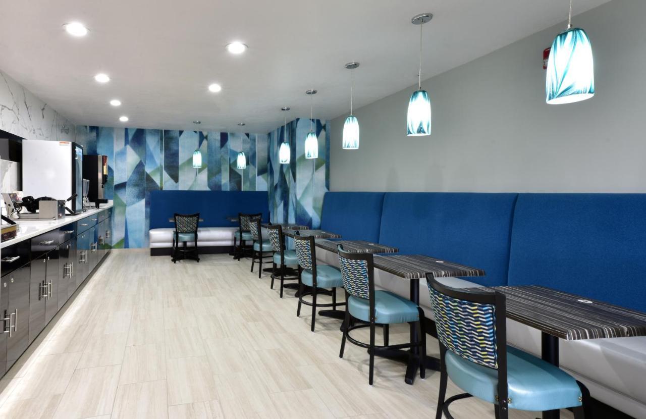 Days Inn By Wyndham Springville Zewnętrze zdjęcie
