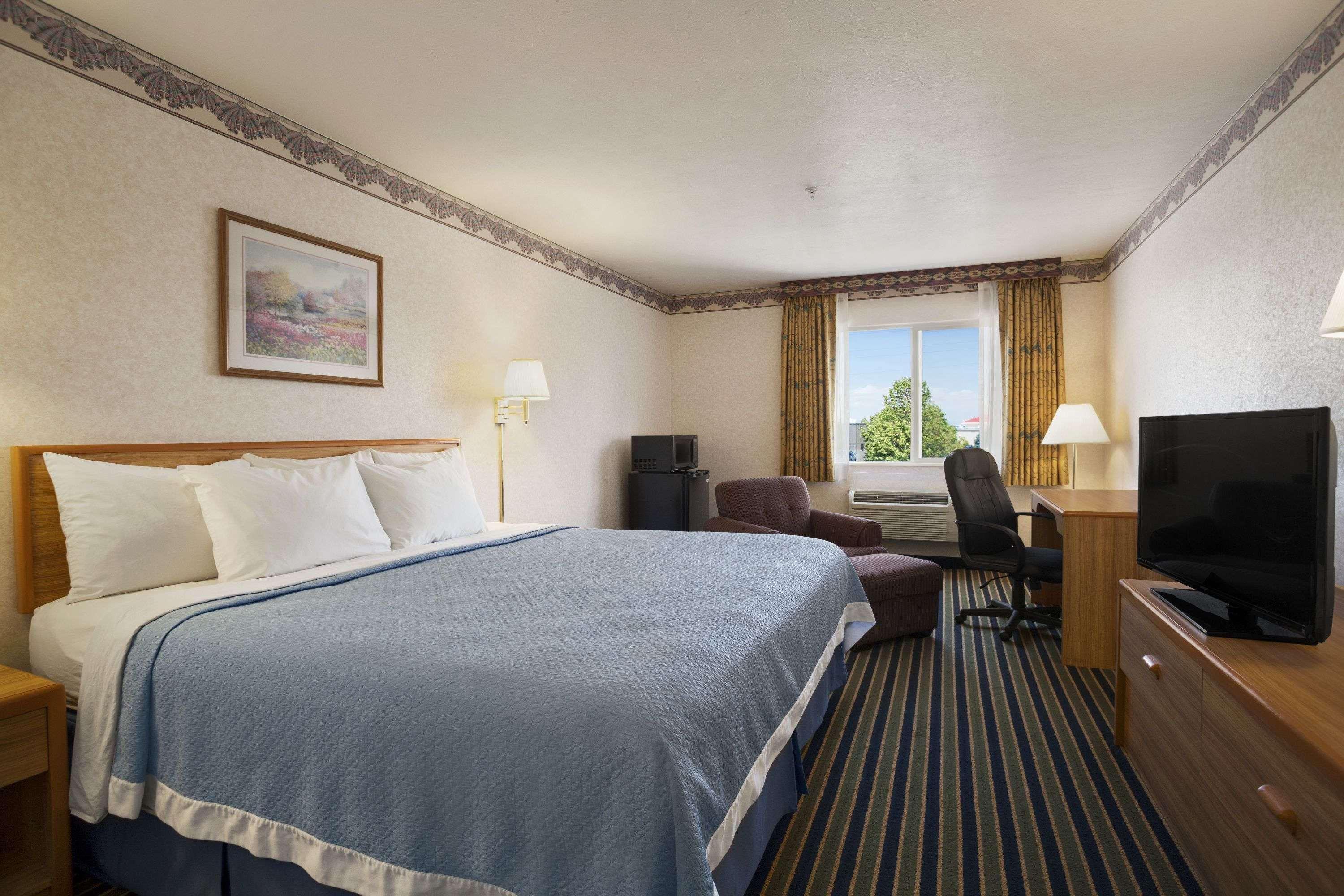 Days Inn By Wyndham Springville Zewnętrze zdjęcie