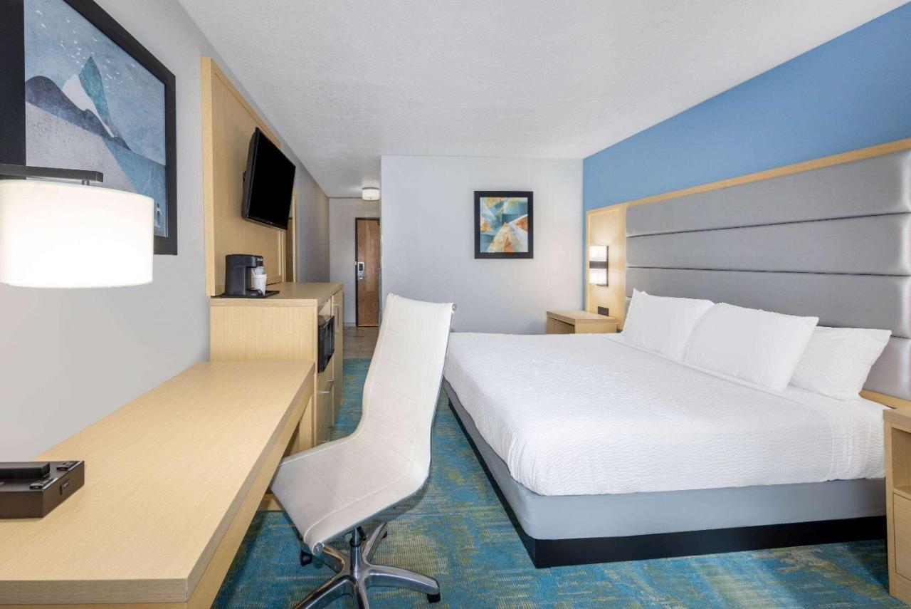 Days Inn By Wyndham Springville Zewnętrze zdjęcie